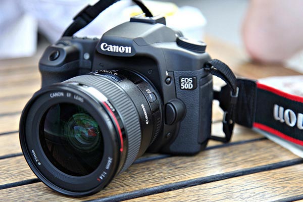 مشخصات دوربین عکاسی کانن 5DS