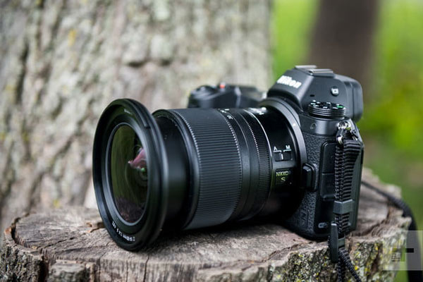 ویژگی لنز دوربین نیکون NIKKOR Z 14-30mm f/4 S