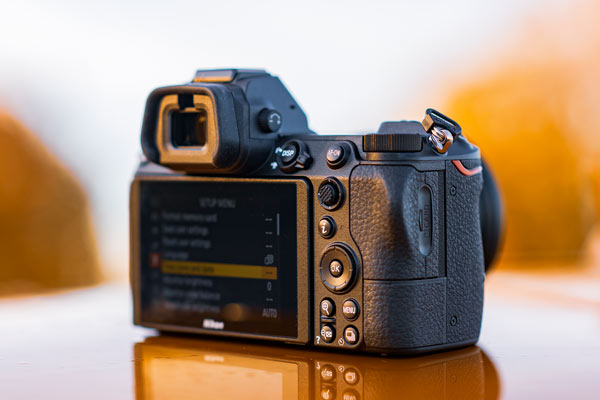 ویژگی باتری Nikon Z6 II