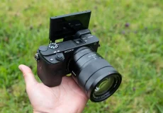 بررسی دوربین های آلفا A6x00 سونی