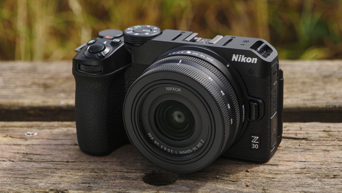 دوربین عکاسی نیکون Nikon Z30 16-50mm