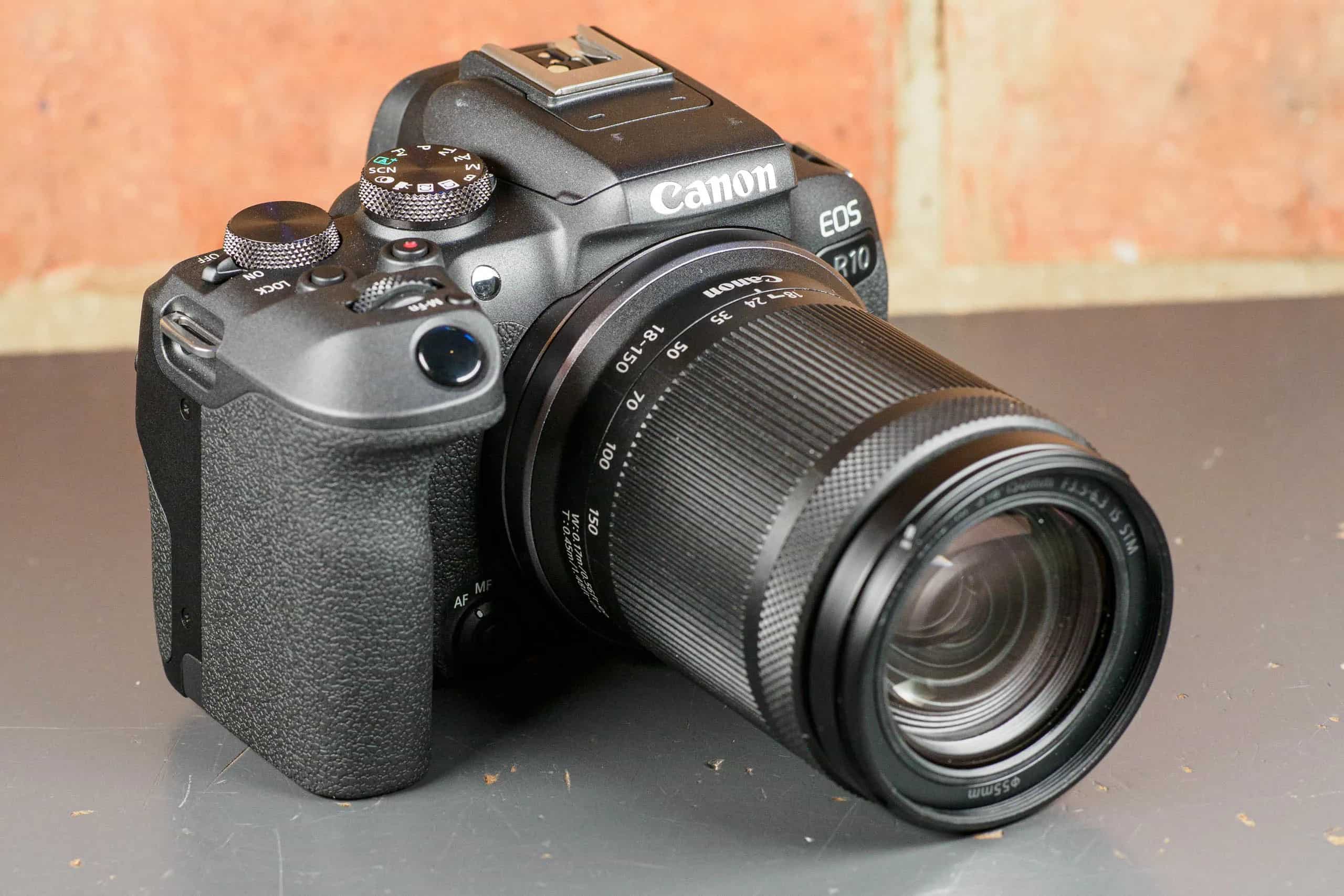 دوربین بدون آینه کانن مدل EOS R10 Kit 18-150mm IS STM