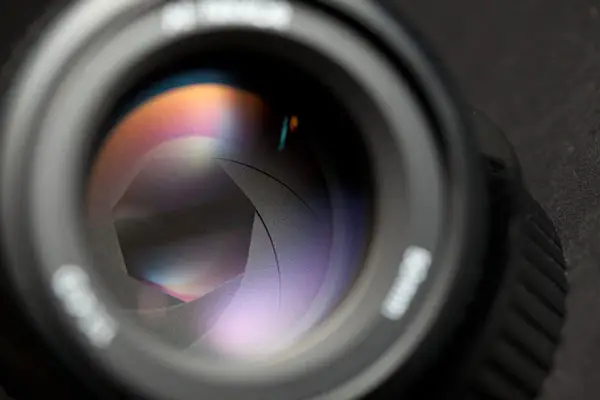 نحوه عملکرد لنز دوربین عکاسی