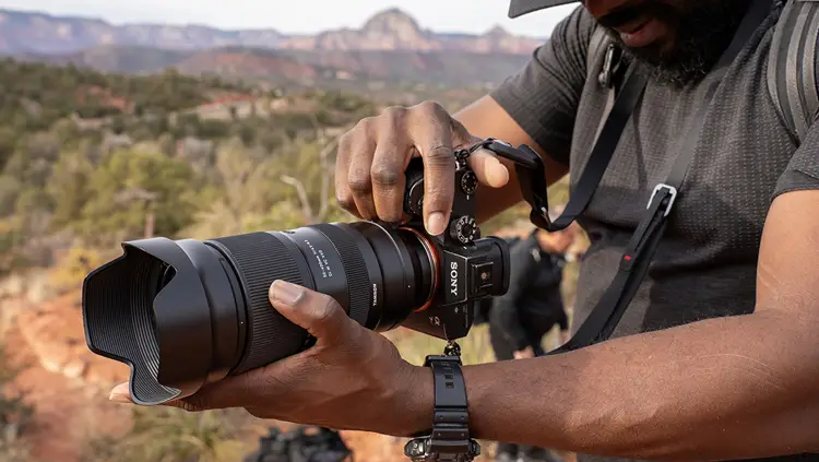 مقایسه ی لرزشگیر دیجیتال و لرزشگیر اپتیکال 