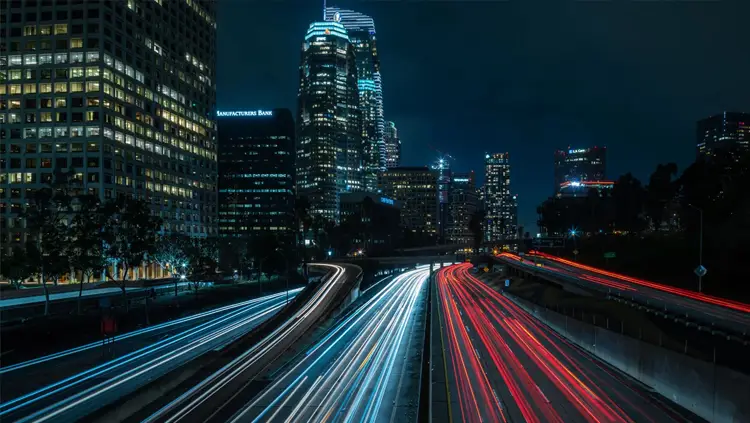 عکاسی در محیط کم نور