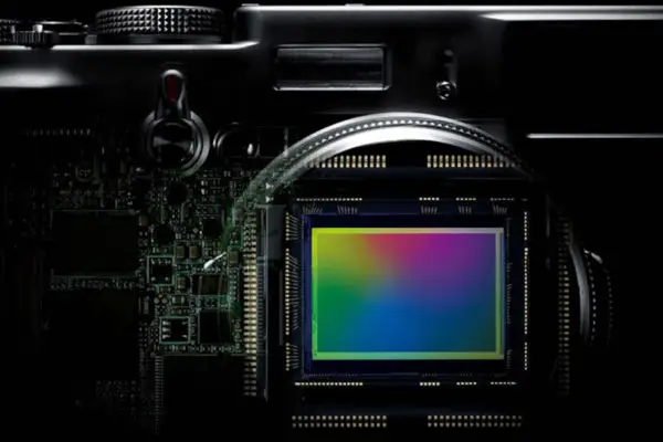 مقایسه لرزشگیر لنز و لرزشگیر دوربین