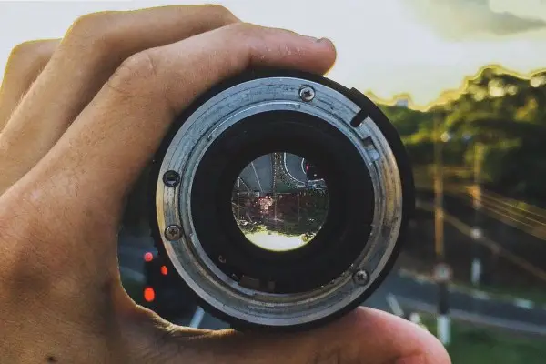 جلوگیری از قارچ خوردگی لنز دوربین