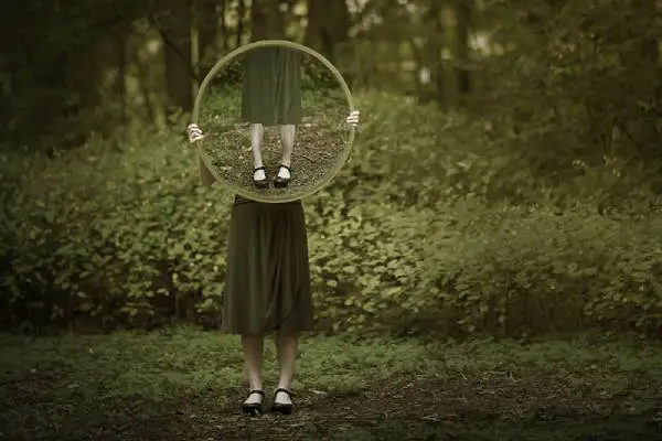 پرتره بی چهره