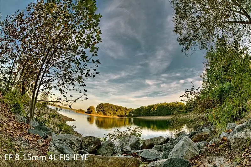 لنز کانن مدل Canon EF 8-15mm f4L Fisheye USM
