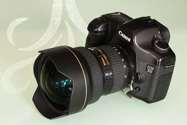 لنز نیکون روی دوربین کانن و بالعکس !