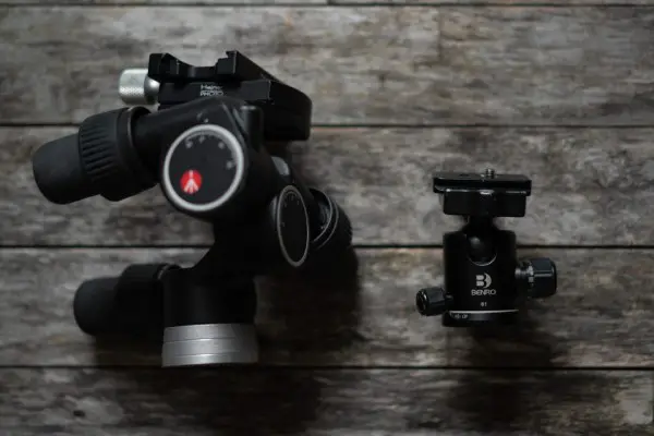 انواع هد سه پایه دوربین عکاسی