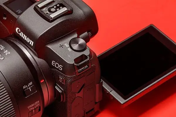 به روز رسانی دوربین کانن