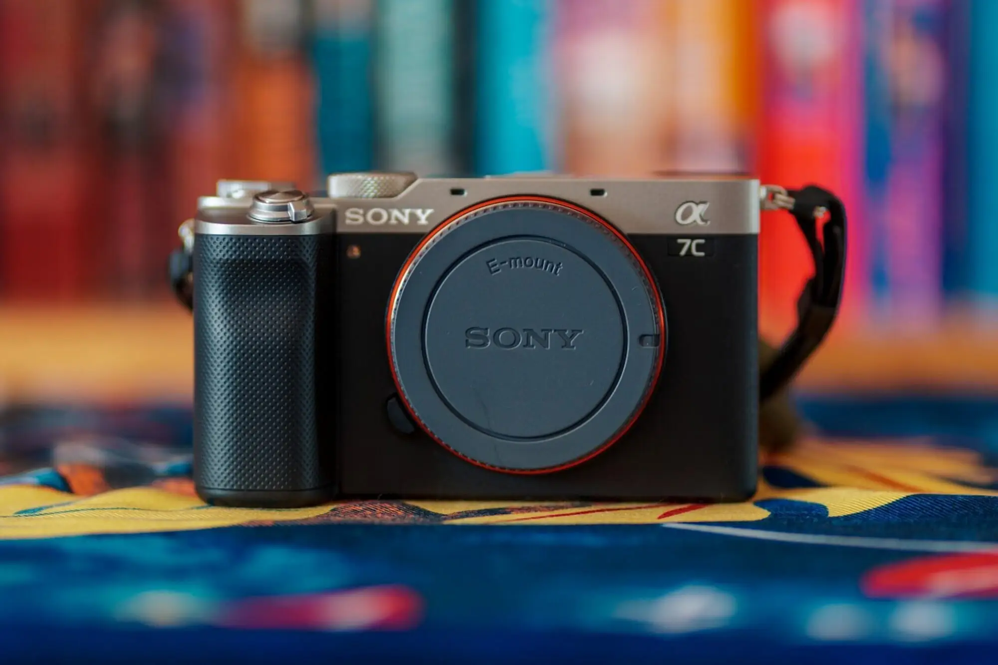 دوربین بدون آینه سونی مدل SONY A7C Body