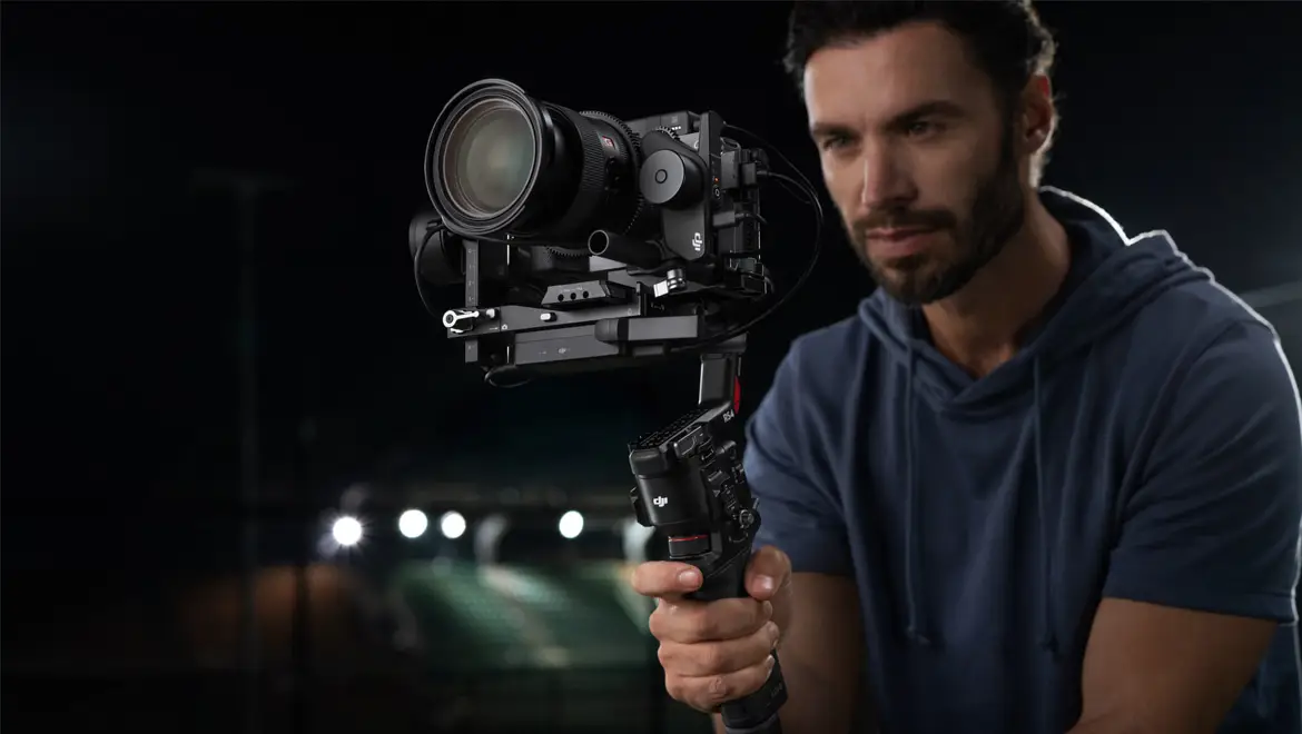 گیمبال دوربین دی جی آی مدل DJI RS 4 Gimbal Combo