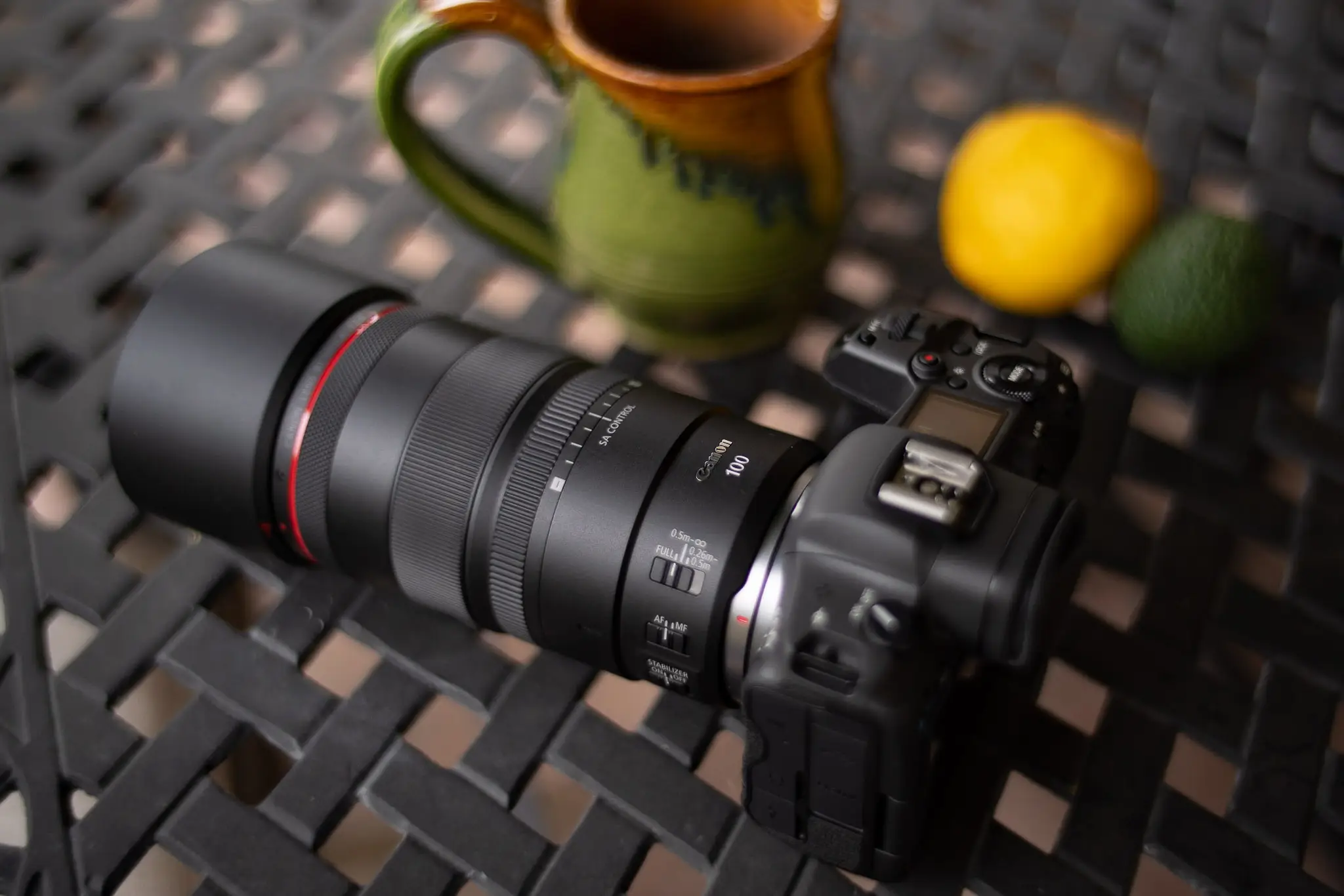 لنز بدون‌ آینه کانن مدل Canon RF 100mm f2.8 L Macro IS USM
