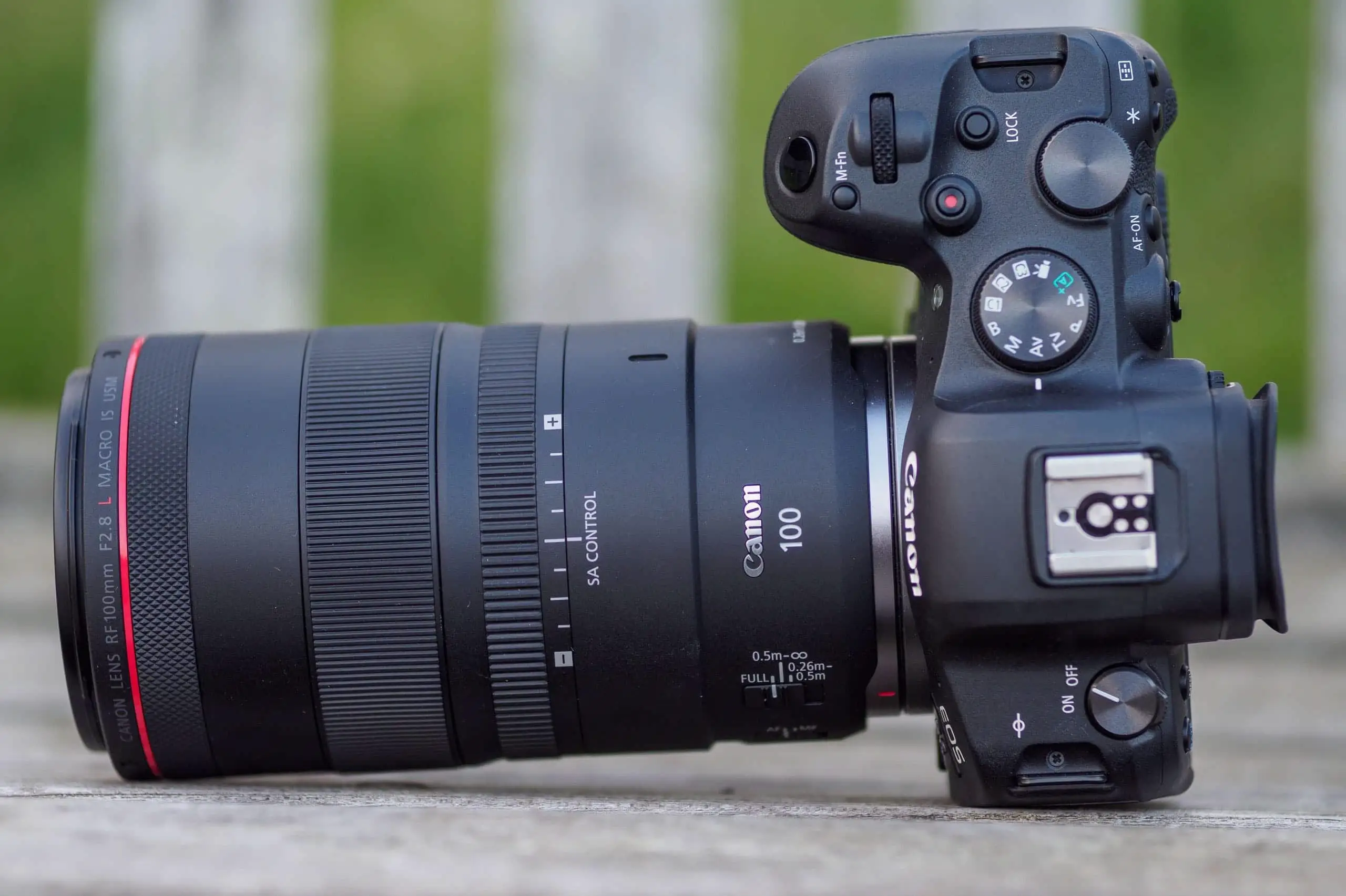 لنز بدون‌ آینه کانن مدل Canon RF 100mm f/2.8 L Macro IS USM