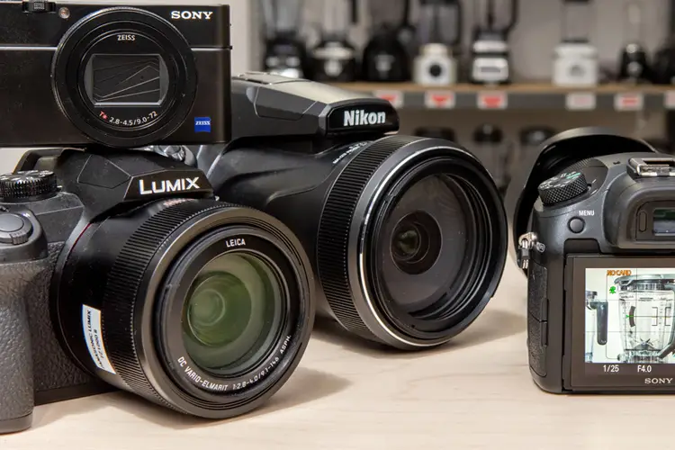 دوربینهای سوپرزوم کامپکت