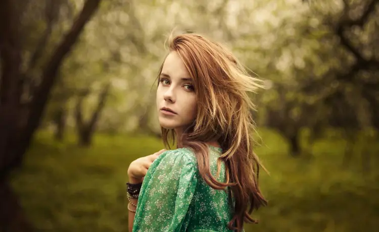 ژست عکاسی دخترانه