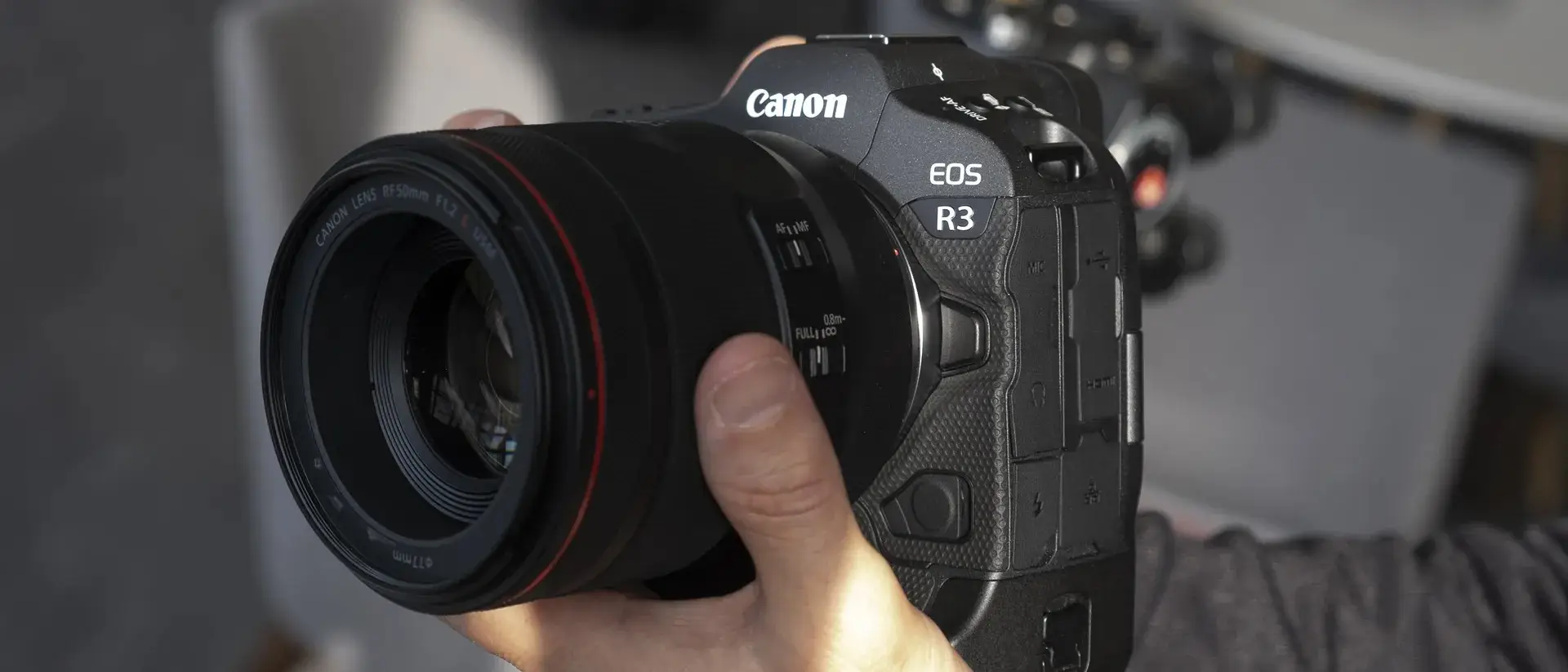 دوربین بدون آینه کانن Canon EOS R3 Mirrorless Camera Body